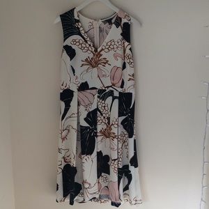 Floral ANN TAYLOR Dress
